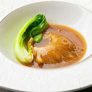 四川料理の凄腕料理人が美味しくお得なコース料理で魅了