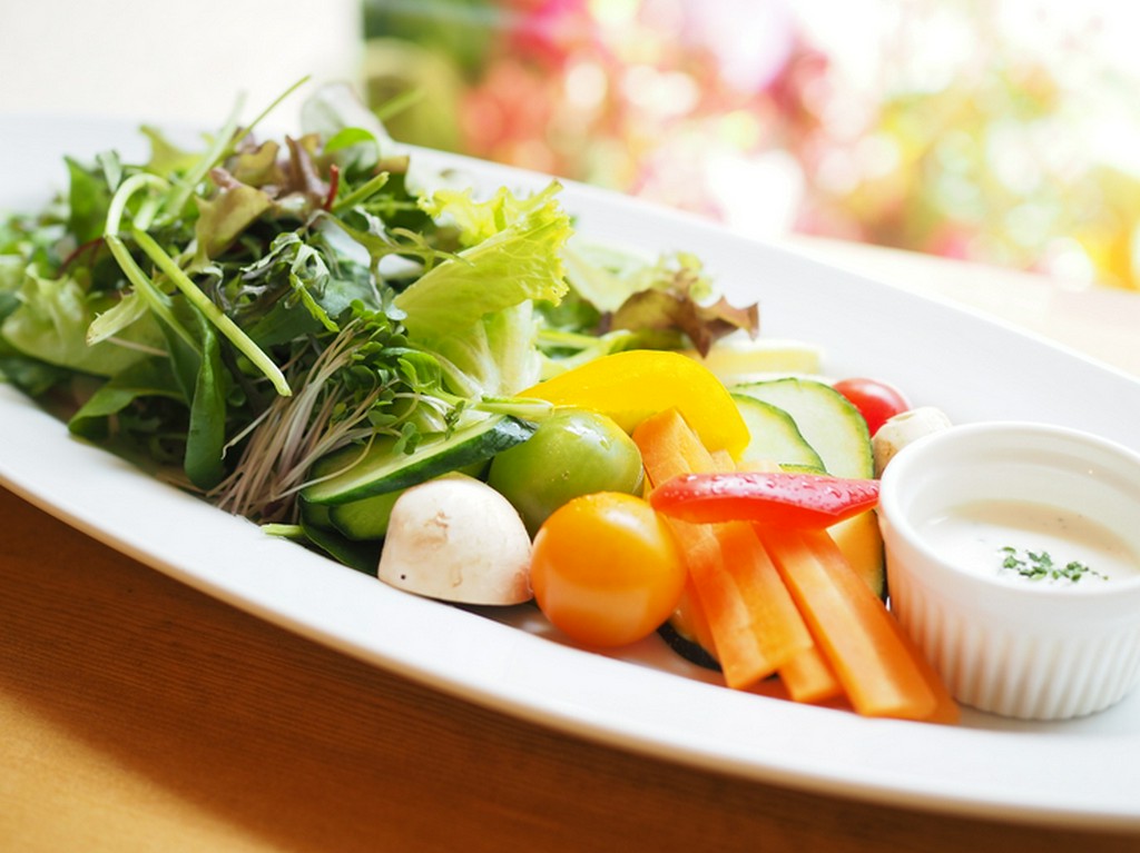 はるばる特製サラダ