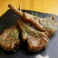 スペインでは特別な日の御馳走！臭みもなく、とってもジューシー！抜群の焼き加減で提供致します。