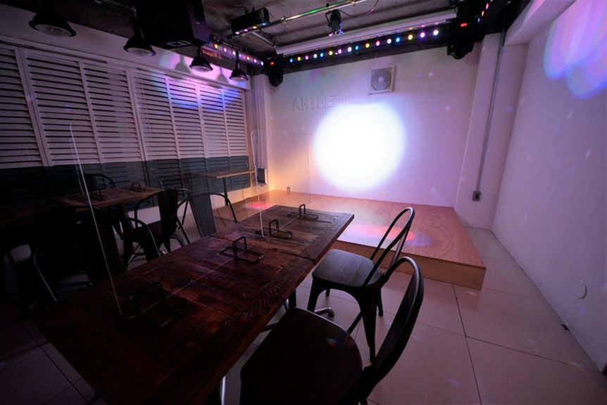 ステージ有、音響・照明演出可能!小規模イベントにも◎