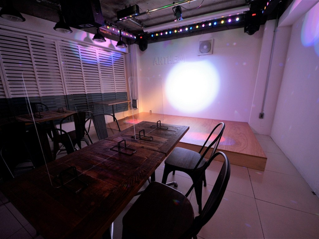 ステージ有、音響・照明演出可能！小規模イベントにも◎