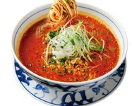 濃厚な辛旨スープの本格四川担々麺。「花椒（ホアジャオ）」が醸す絶妙な辛味が組み合ったスープをご堪能ください。