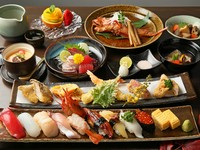 寿司7貫・お造り・天ぷら(5種)・季節の逸品(二品)・茶碗蒸し・汁物・デザート