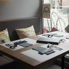 オシャレで居心地のいい店内