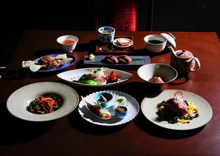 脂があまり多く含まれず、さっぱりとした肉質の「石垣牛」