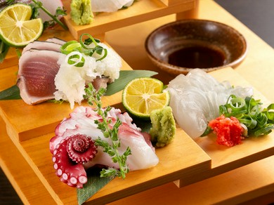 四季折々の恵みを活かして丁寧に紡がれる、和の逸品