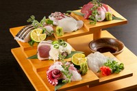 産地直送地魚の旨みをそのままに堪能『盛り合わせ　Mもり』
