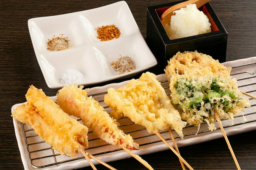 四季折々の食材を楽しめる『串天ぷら各種』