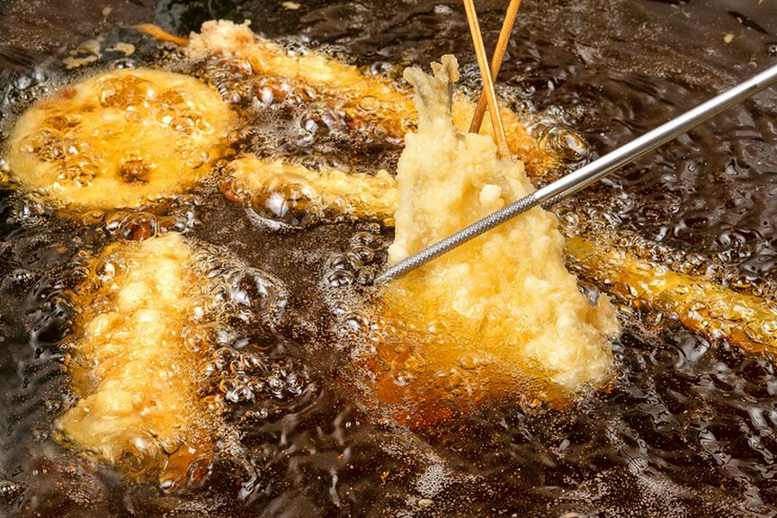 ゲストの日常をさりげなく彩るような、料理と空間を演出