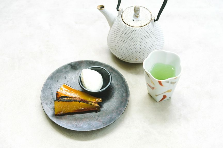 里山の旬素材による前菜と、季節のお魚料理、九州の肉のメインディッシュをお楽しみ頂くランチコースです。