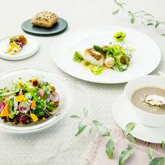 カラダをケアするランチ女子会。