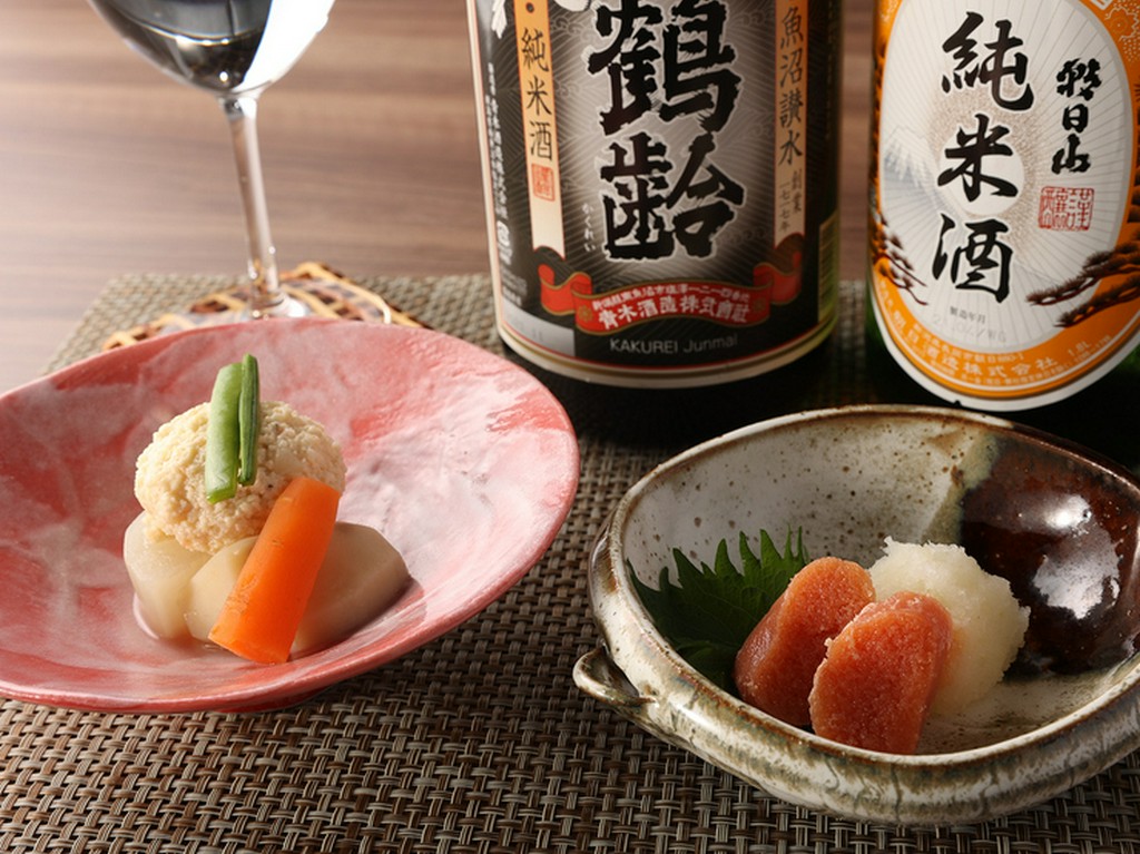 海老の旨みがギュッと詰まった『海老真薯（えびしんじょ）』