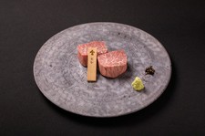 牛宮城のおすすめメニューが一通り入ったボリューム満点で超お得なコース。初めてのお客様にもおすすめです