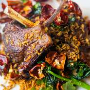 こだわり抜いた『鹿児島産食材＆100％天然一番搾りココヤシ油』