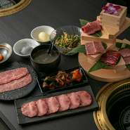 上質な焼肉はもちろん、サイドメニューが充実していることも魅力。四季折々の新鮮野菜をたっぷりいただけるサラダやコラーゲンが溶け出したスープをいただけば、体の中からきれいになれそうです。