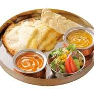 ポークカレー 野菜カレー ナンorチーズナンorライス サラダ パーパル 選べるドリンク