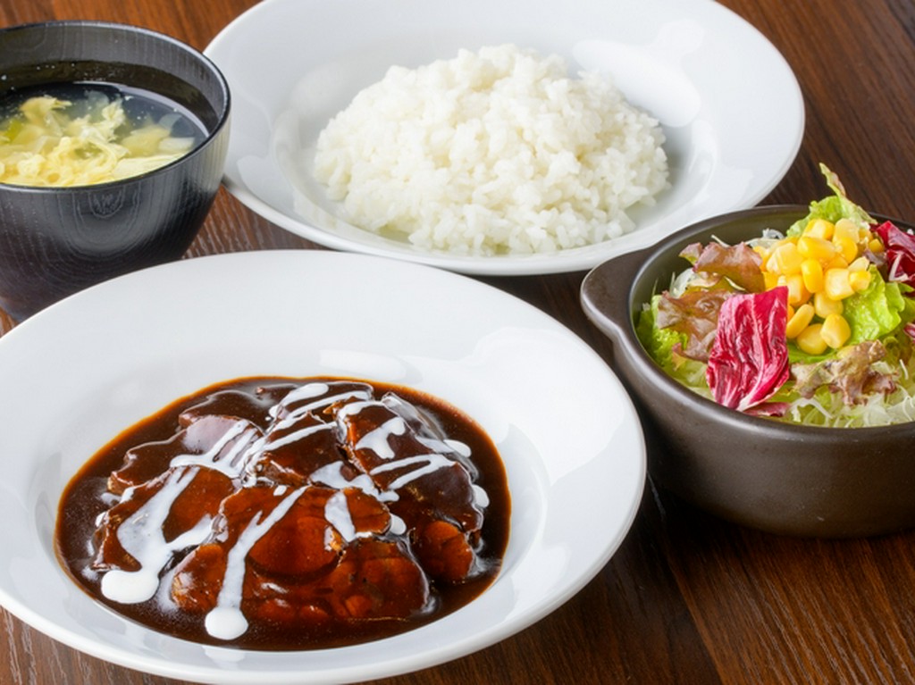 ランチ、牛タンシチュー