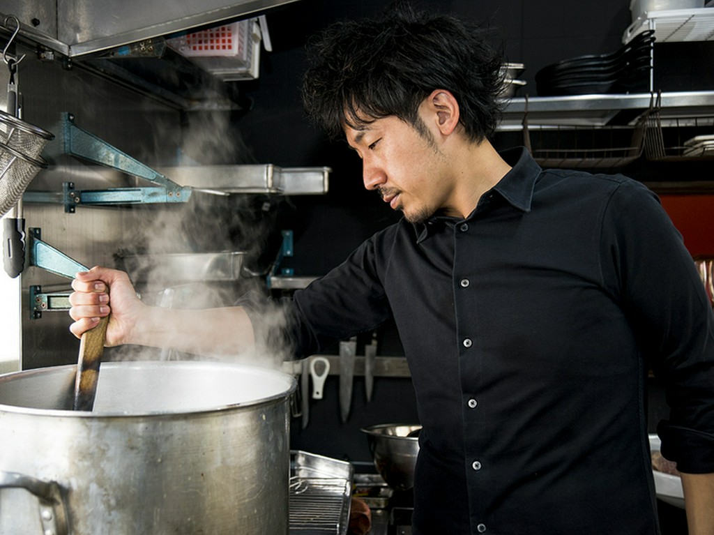 素材の持ち味をいかした一皿で訪れるゲストをもてなす