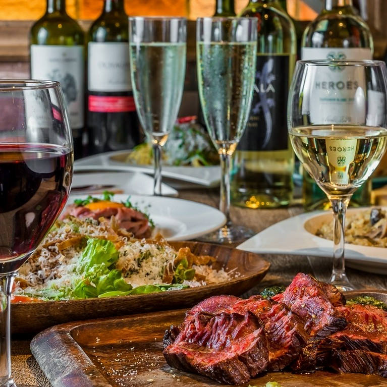 ESOLAといえばワインビュッフェ