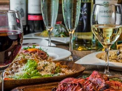 ESOLAといえばワインビュッフェ