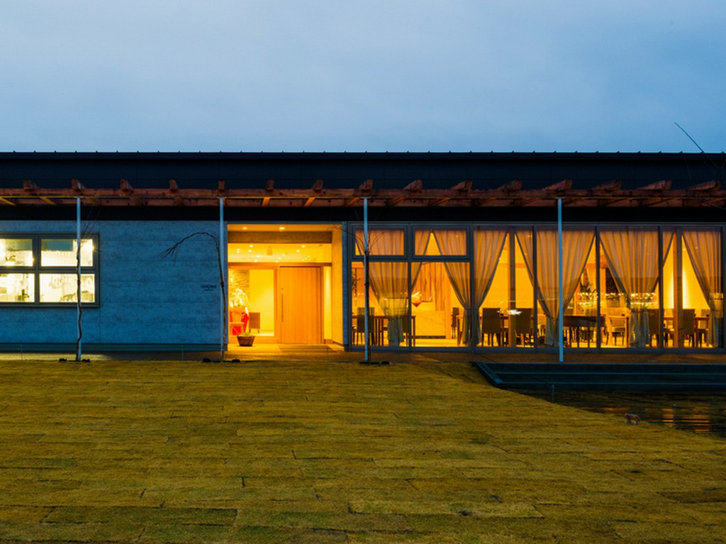 女子会から接待まで、いろいろな用途で使える完全個室を完備