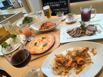 料理6品・120分飲み放題付き