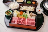 （牛タン/黒毛和牛赤身/黒毛和牛サーロイン）
～先付/うどん/もつ煮込み/ライス/デザート 付き～