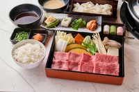 （牛タン/黒毛和牛赤身/黒毛和牛サーロイン）
～前菜/うどん/ライス/デザート 付き～