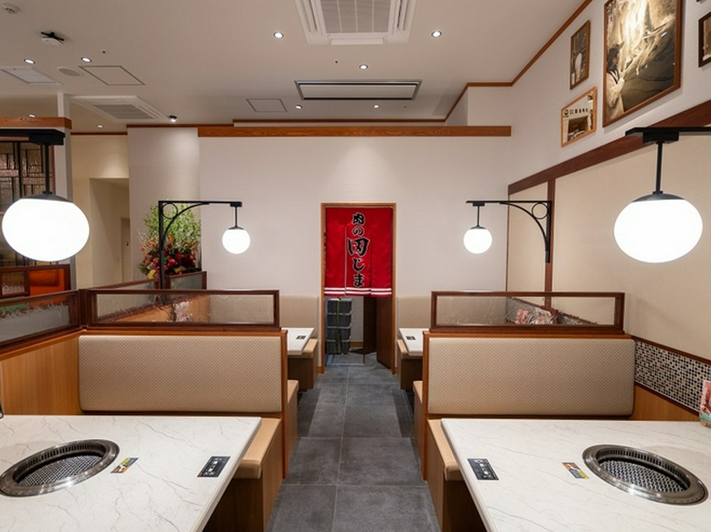 記念日や誕生日には、メッセージプレートでお祝いを演出