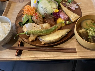 京野菜と鱧の天麩羅プレート定食(土日限定メニュー)