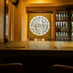 しっとりとしたムードで、大人のデートを満喫