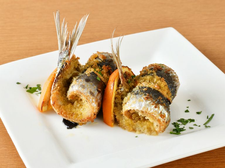 鰯とオレンジの香草パン粉焼き“バッカフィーコ”
