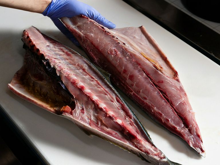 青森の美味を味わえるように、近海で水揚げされた魚介が中心