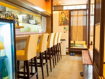 皆ゆっくり過ごしている、温かくて落ち着いた雰囲気