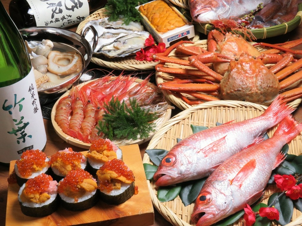 焼酎やハイボール、サワーなど、多彩な美酒に酔いしれる