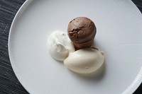 その場で焼き上げる温かいチョコレートケーキ
バニラのアイスクリームとの相性が抜群です