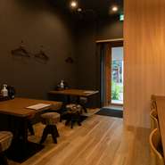 お昼どきからの贅沢も歓迎。リラックスできる空間