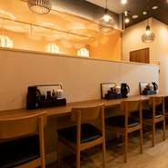 気軽に1人使いできるように。女性目線も意識された店内