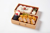 3つで1706円
4つで1922円