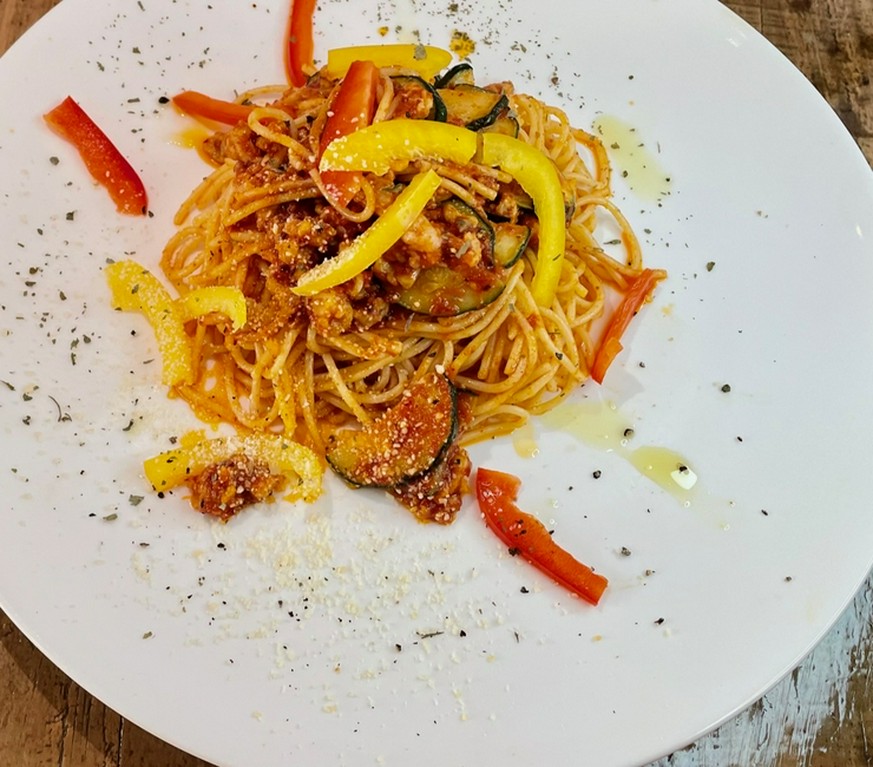 なすのトマトソースパスタ