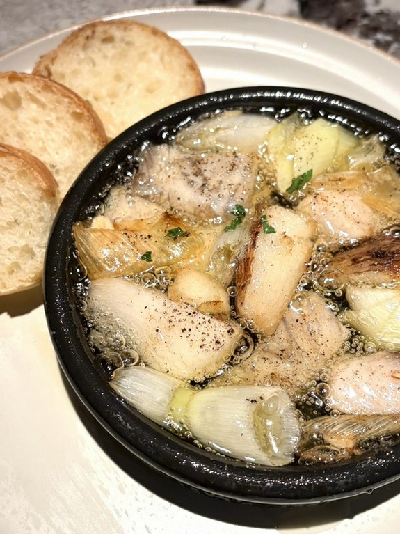 樫村ファームの野菜と白身魚のアヒージョ