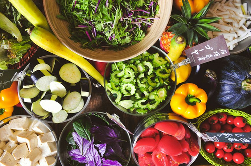 石垣島の魅力が伝わる採れたて野菜や石垣牛