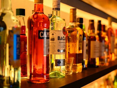シャンパン、ワイン、カクテルとドリンクも豊富にラインナップ