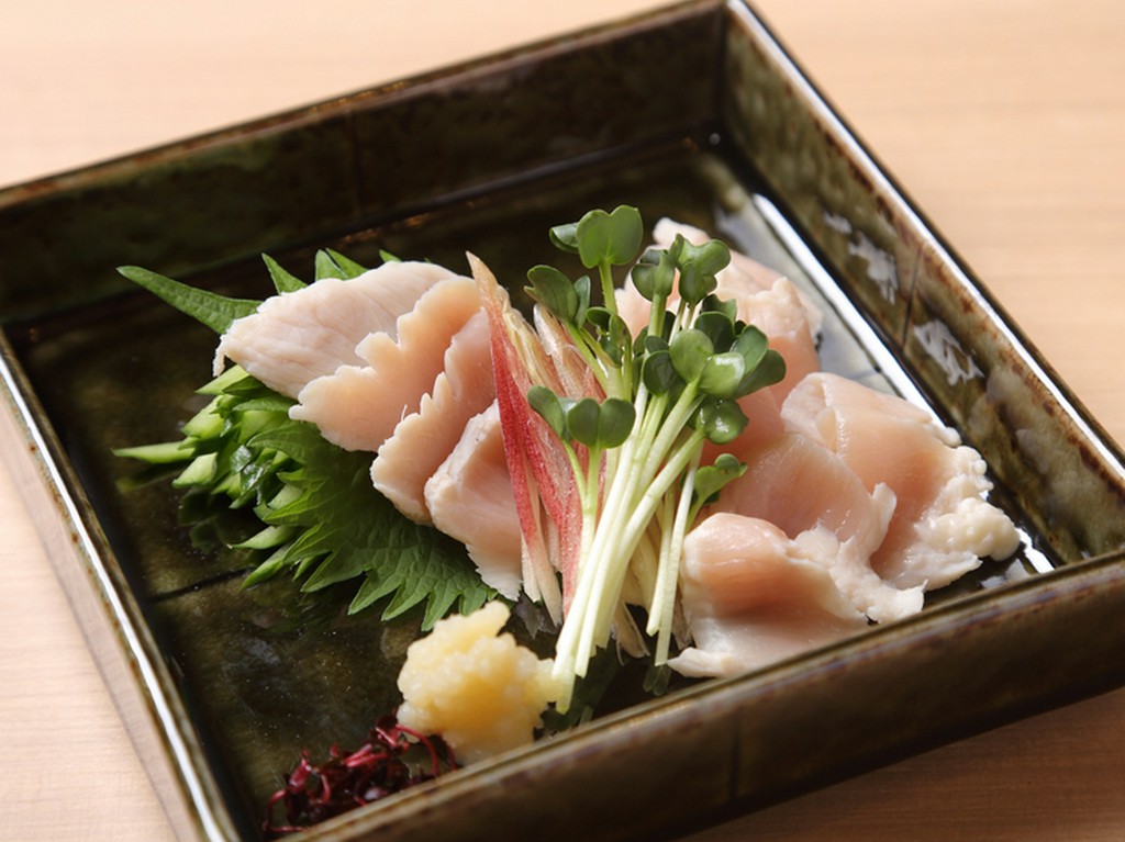 サッパリポン酢でいただく『和牛ミノ刺し』