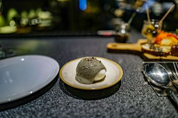 charbon(샤르본)