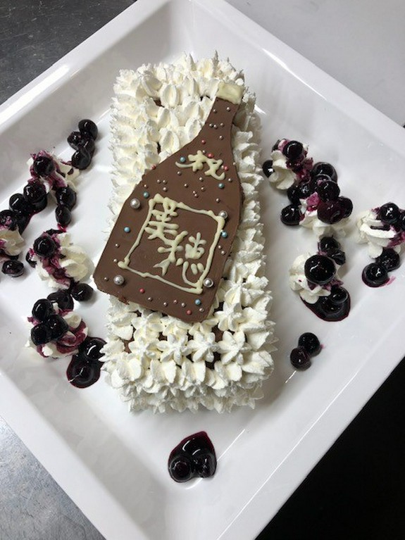 主役に合わせたオリジナルケーキ