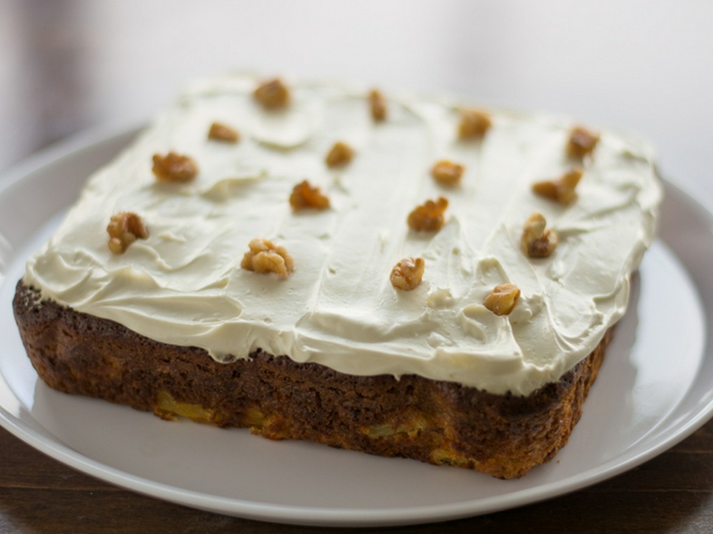 キャロットケーキ等、食べたかったケーキつくります