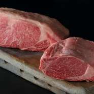 日本が誇る「和牛」には、海外の牛肉にはない独特の香りが有り、この香りを「和牛香」と呼びます。
「和牛香」を余すことなくお楽しみいただく為に、「焼く」「煮る」「蒸す」「揚げる」の和食の調理技法で仕上げ、様々な温度帯で香り、味わいの変化を五感で感じて頂きます！
「日本焼肉はせ川別亭銀座店」でしか味わうことができない究極の黒毛和牛尽くしを心行くまでお楽しみください。