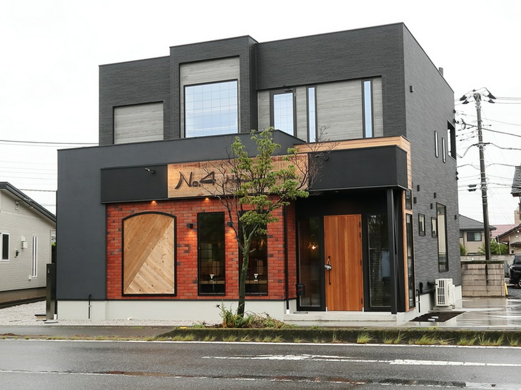 子どもと一緒に食事ができる、オシャレで心地良い空間