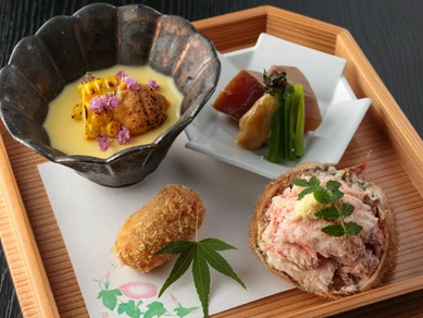 季節の滋味にうっとり！　新潟の山海の幸で紡ぐ『前菜盛り合わせ』